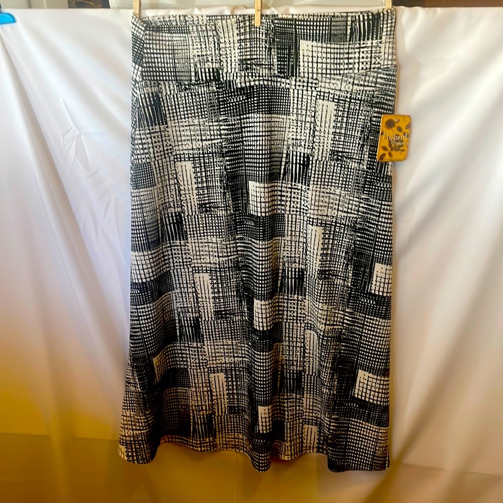 XXL women’s skirt new with tags